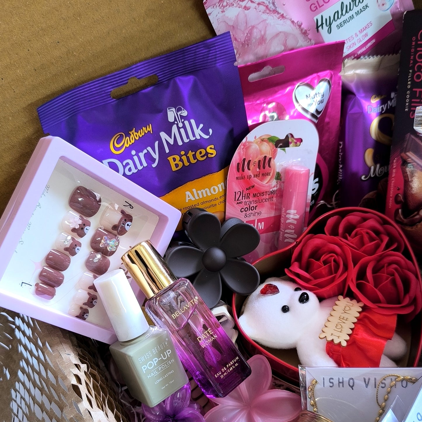 Endless Love Valentine's Hamper ( 38 Items )