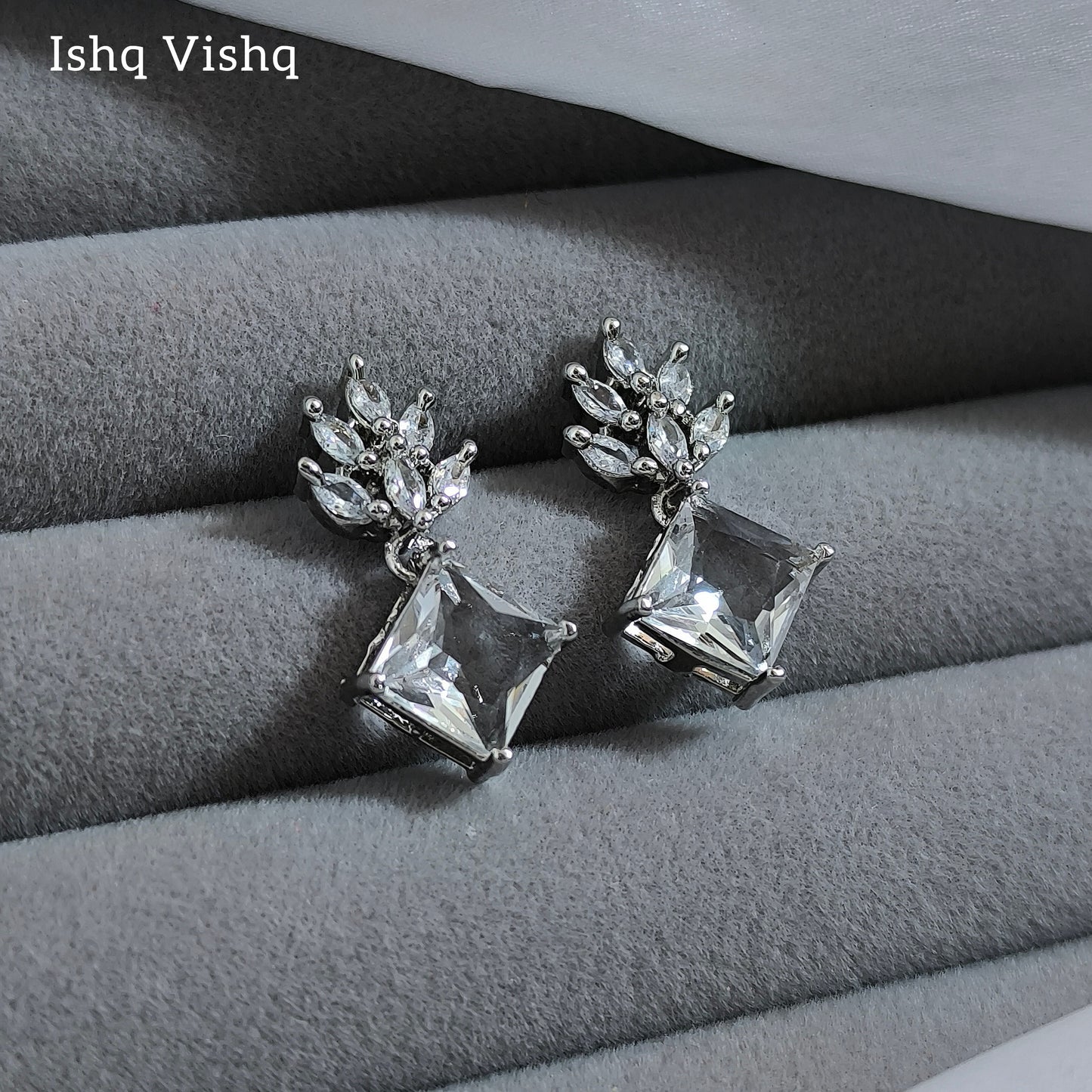 Eliza American Diamond Earrings