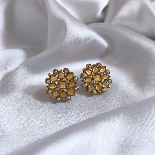 Hiya Gold-Plating Peach Kundan Stones & Pearls Premium Studs Earrings