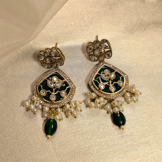Mehreen Emerald Kundan Premium Earrings