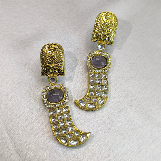 Riwaayat Antique Kundan Drops Earrings