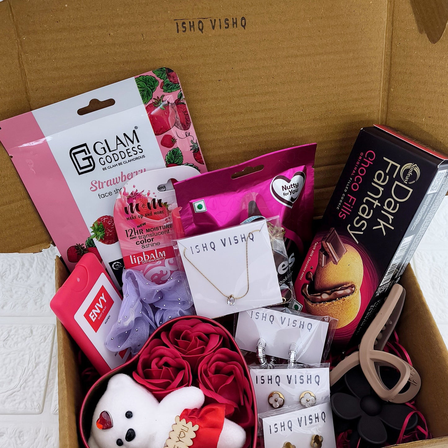 Valentine's Hamper for Queen