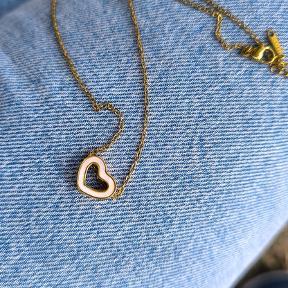 Anti-Tarnish White Enamel Heart Pendent